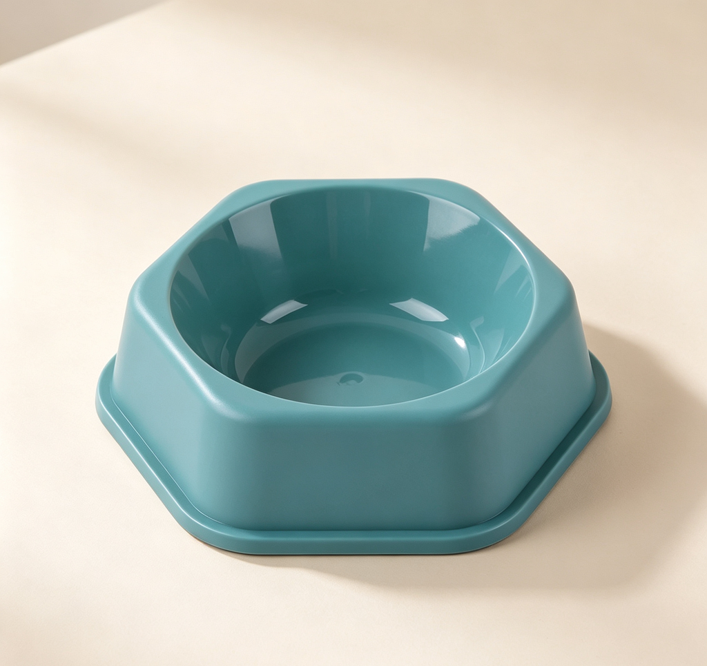 Hexagonal shape proof plastic bowl